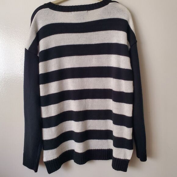 United States Sweaters Black XL Christmas Santa Sneakers Glasses Holiday Party - Picture 6 of 11